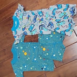 Set of 2 Hanna Andersson Pjs sz 4